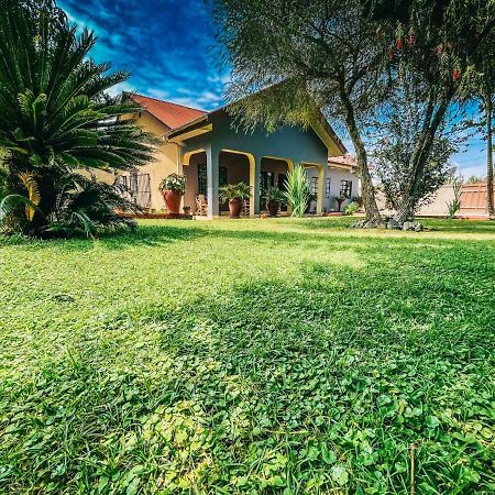Malika Home Arusha Luaran gambar